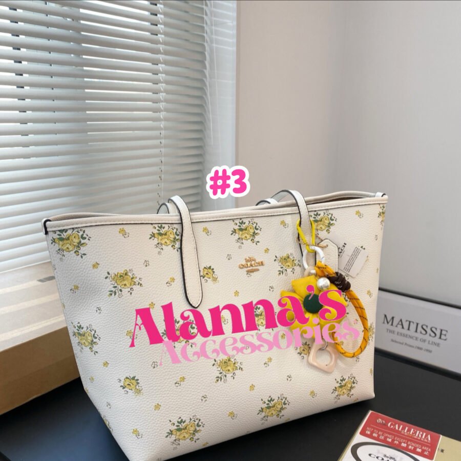 Coach😍🛍️ - Image 3