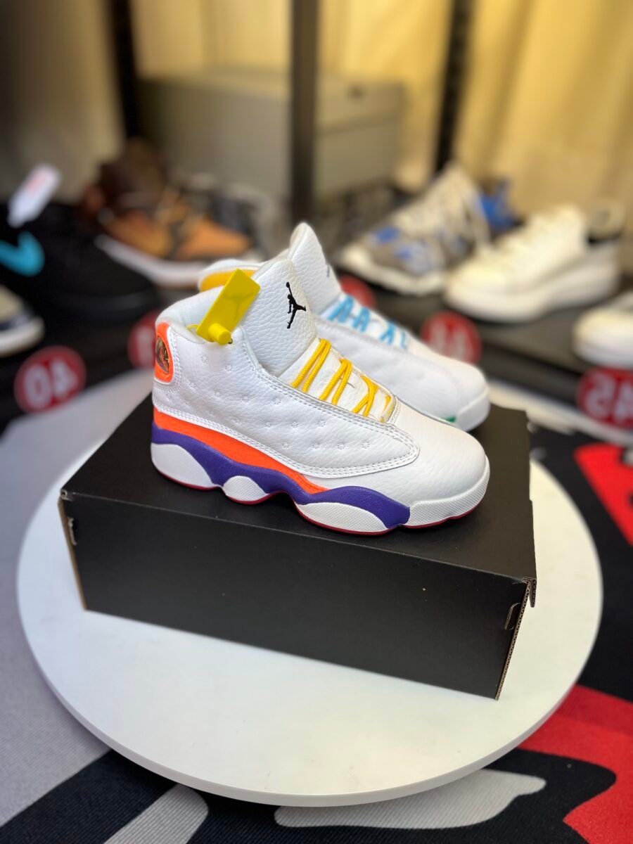 Jordan 13🤍💜💛🧡