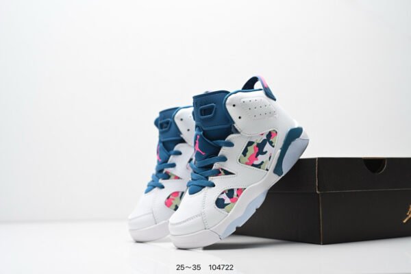 JORDAN🩵💙🤍🩷💚