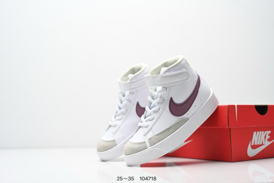 Nike Blazer 🤍💜