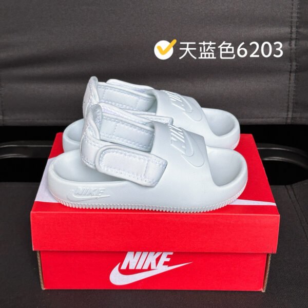Nike Sandalias🩴🤍