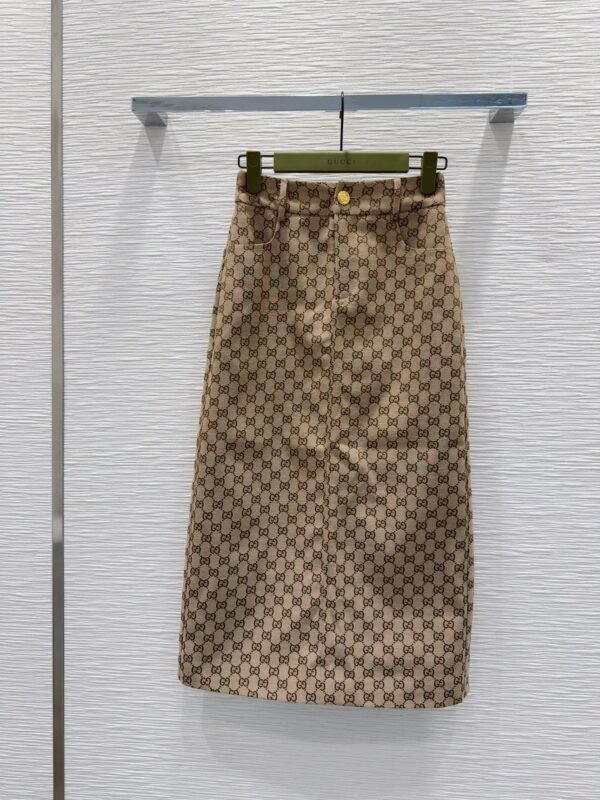 Falda Gucci 😍🛍️