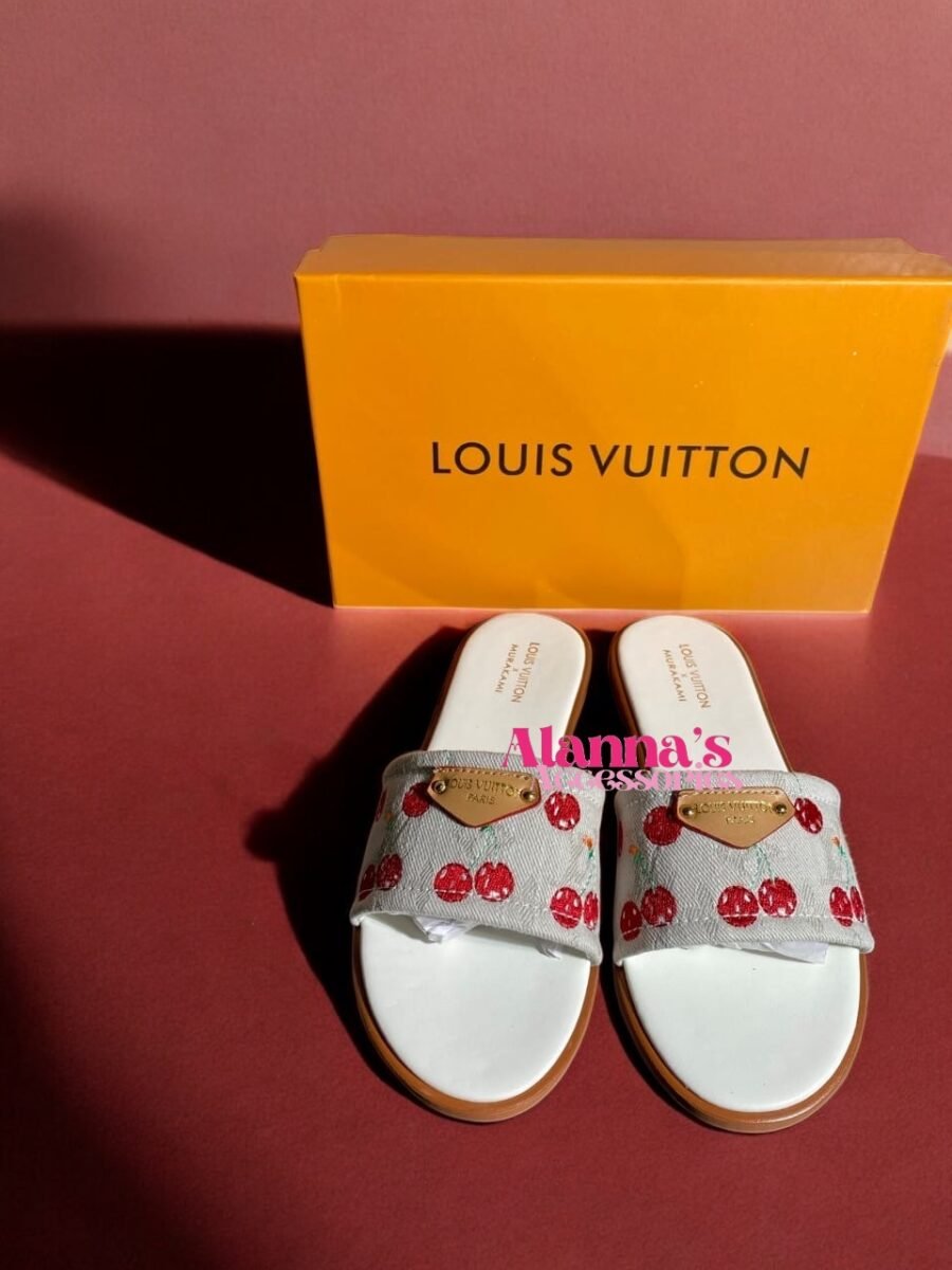 LV🍒😍🩴