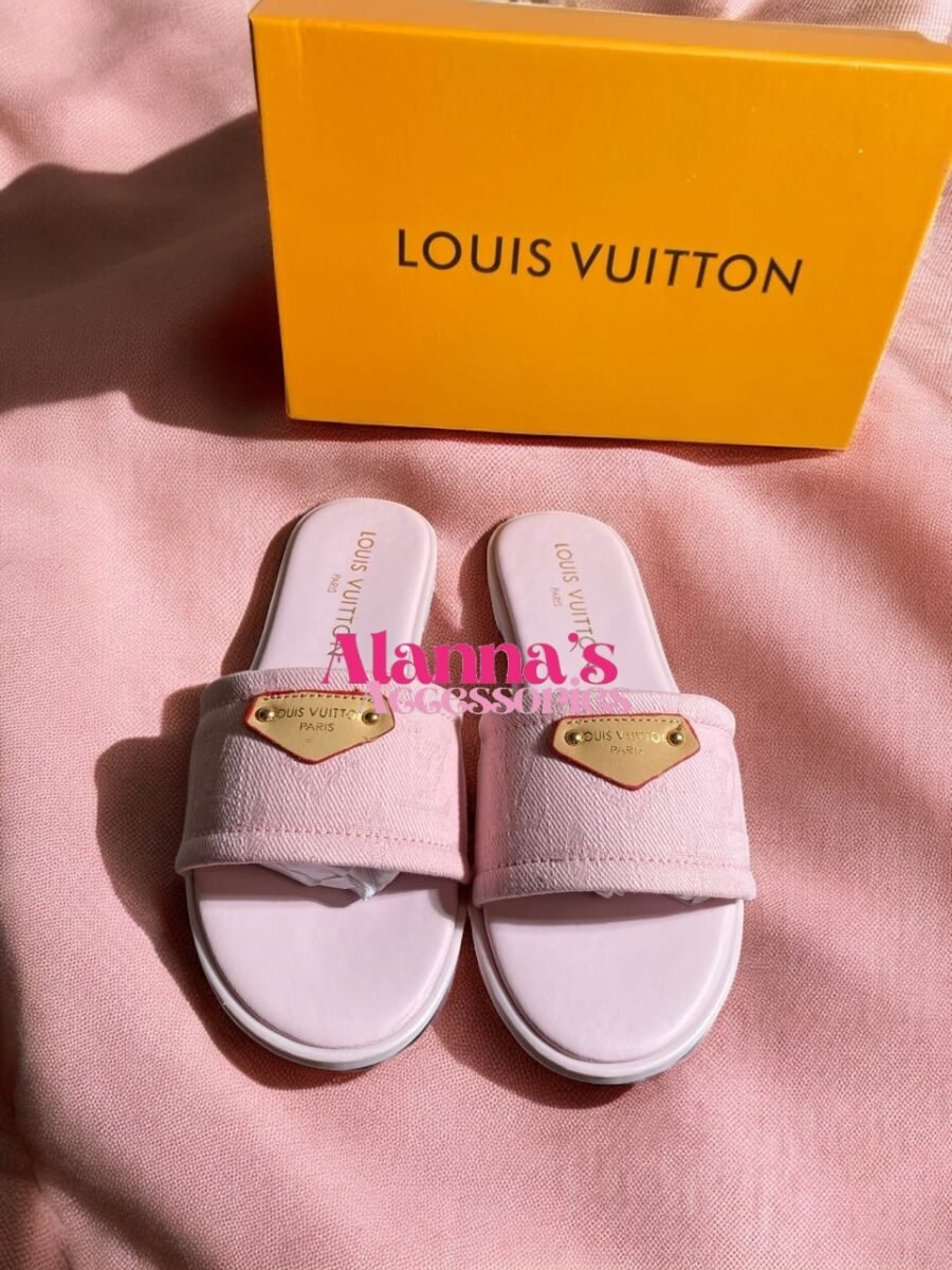 LV🩷🛍️🩴😍