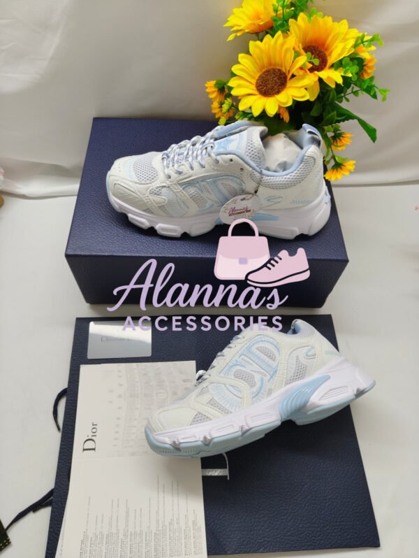 C•Dior🩵👟😍