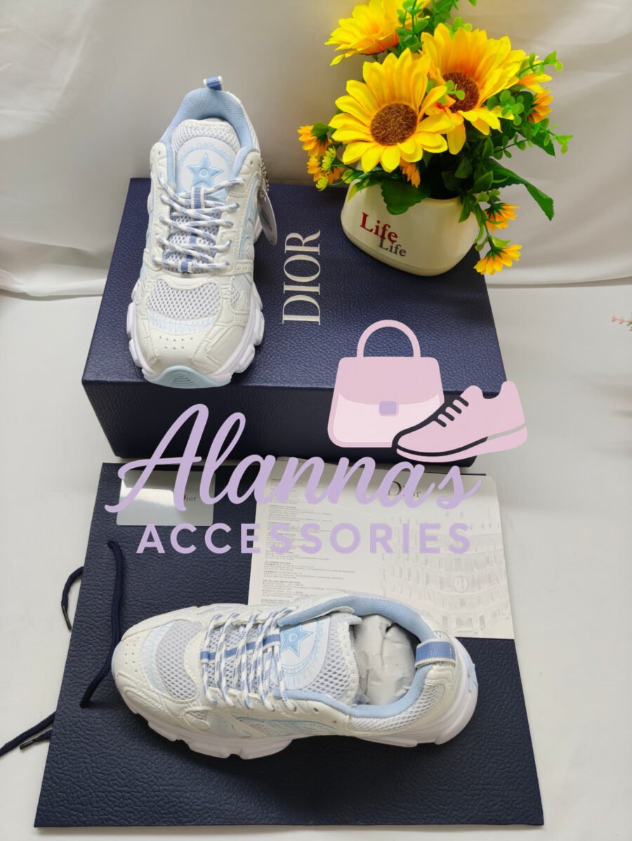 C•Dior🩵👟😍 - Image 2