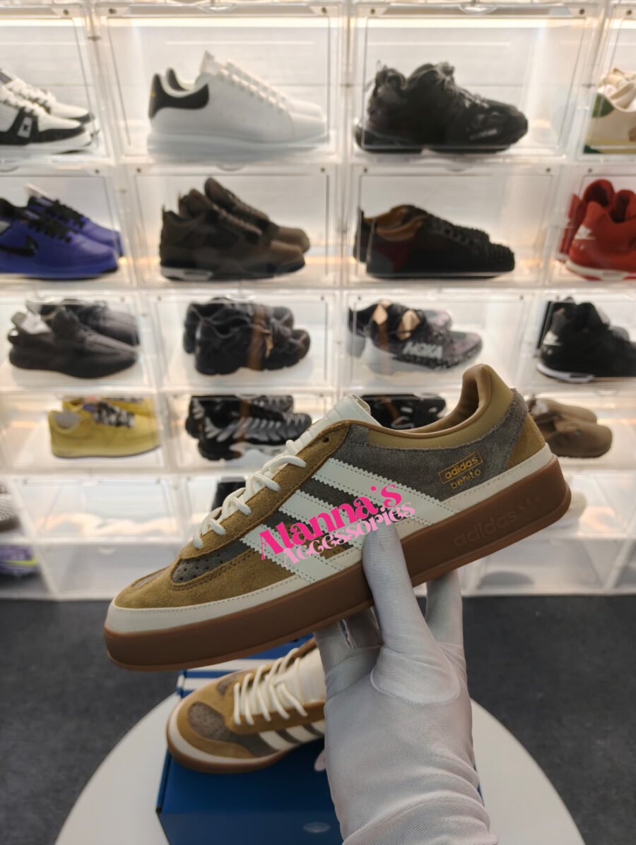 BENITO🩶🤎🤍👟