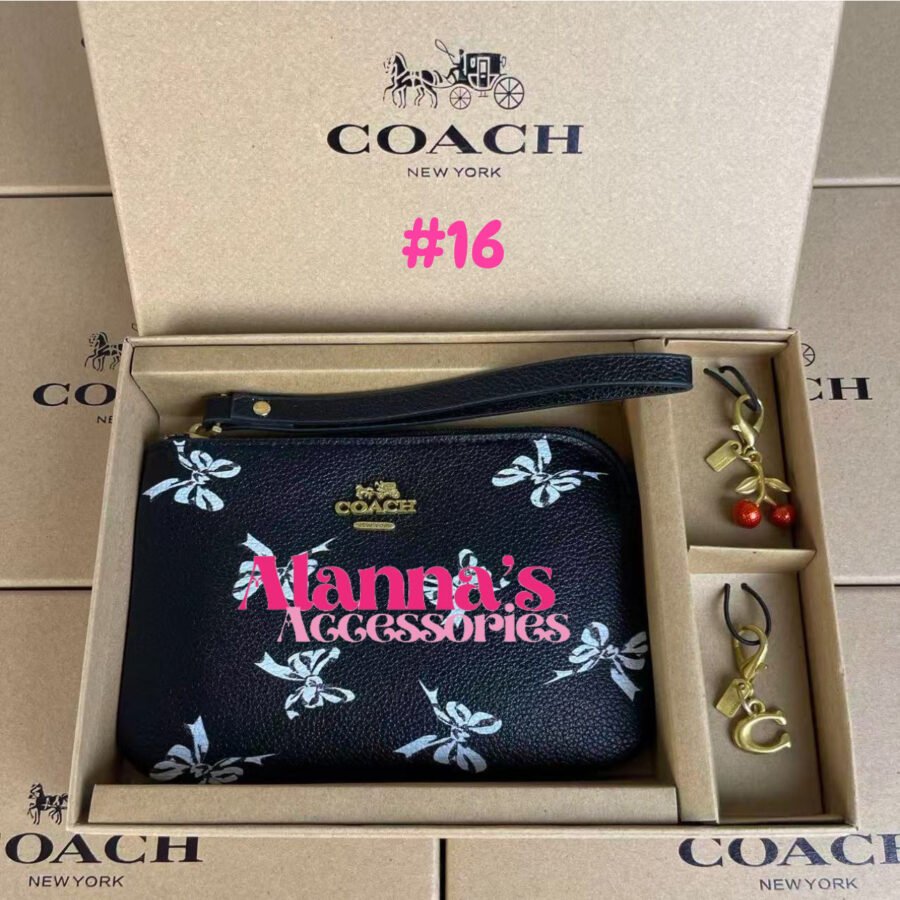 Coach + llaveros 😍🛍️ - Image 16
