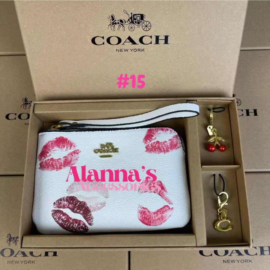 Coach + llaveros 😍🛍️ - Image 15