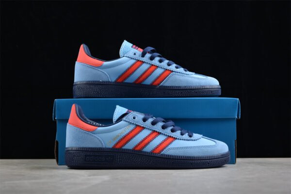 Adidas❤️💙🖤