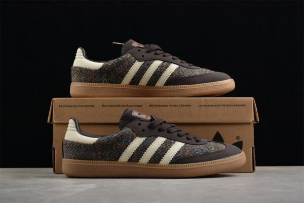 Adidas 🤎🤍😍