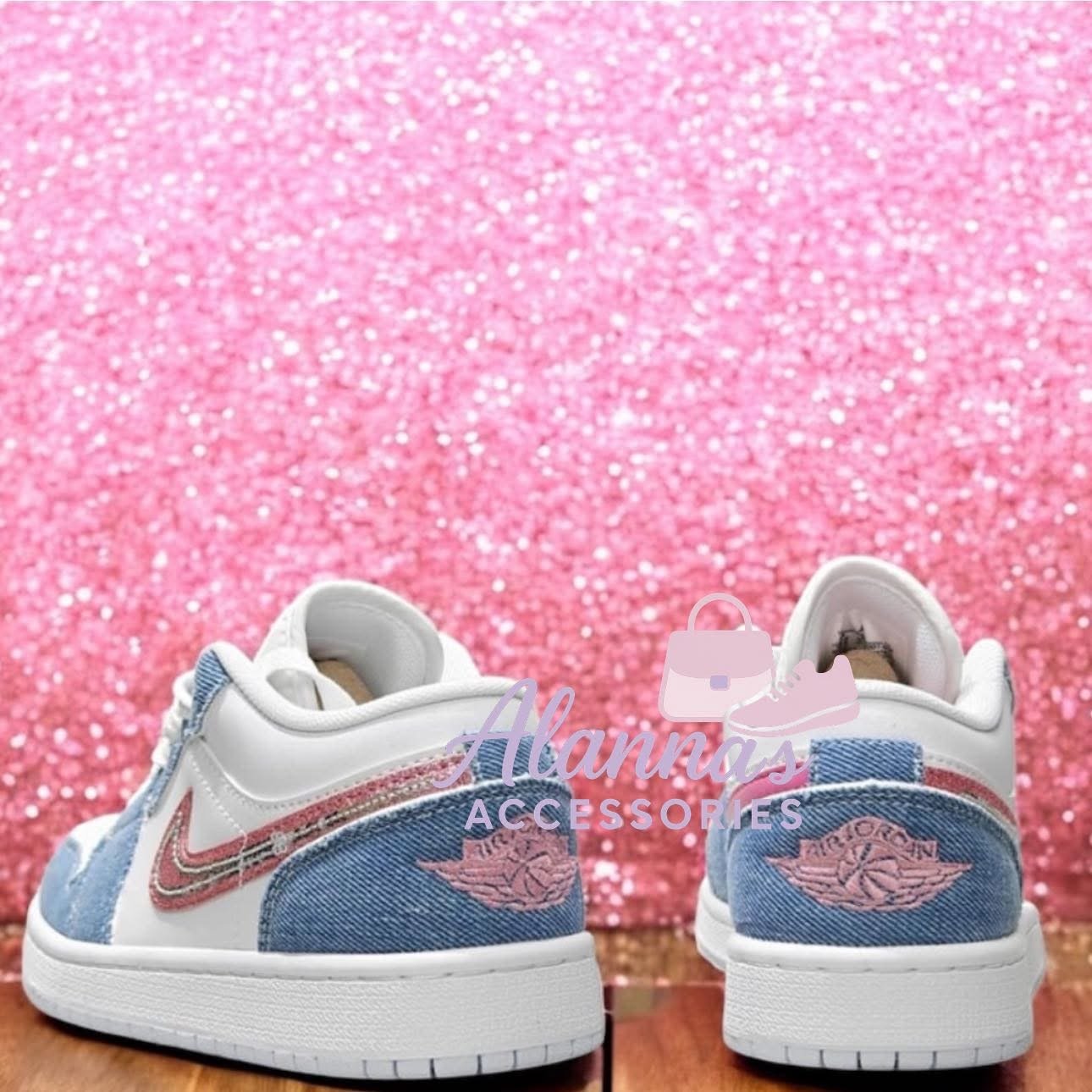 Air Jordan Low😍👟🩵🩷 - Image 2