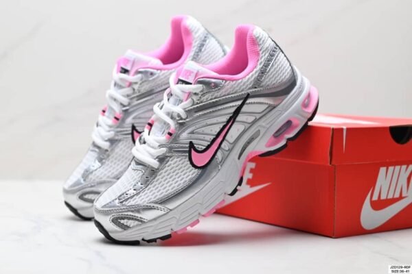 Nike🩷🩶🤍😍