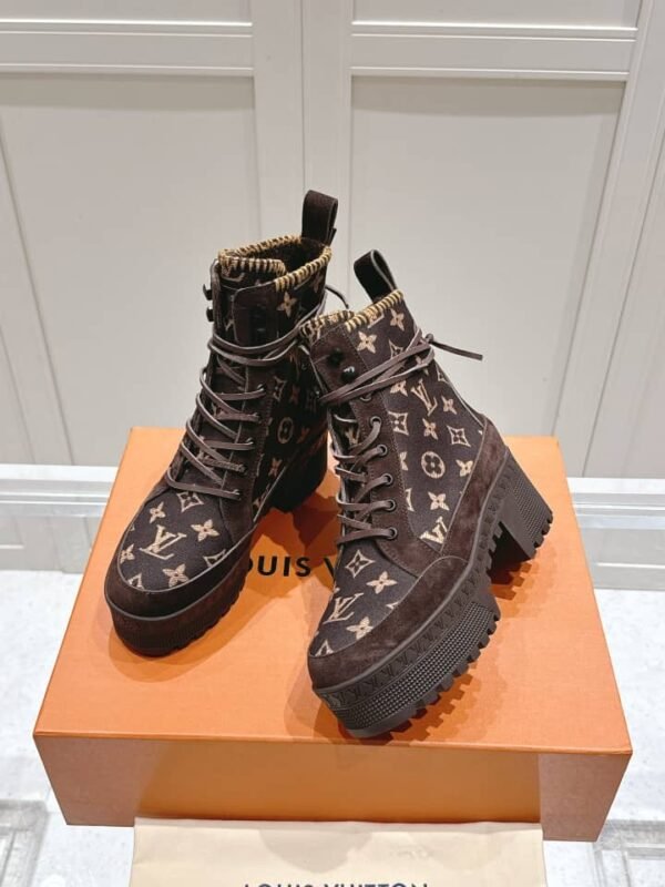 LV😍👢🛍️🤎