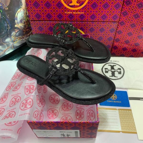 Tory Burch🖤🖤😍✨🩴🛍️