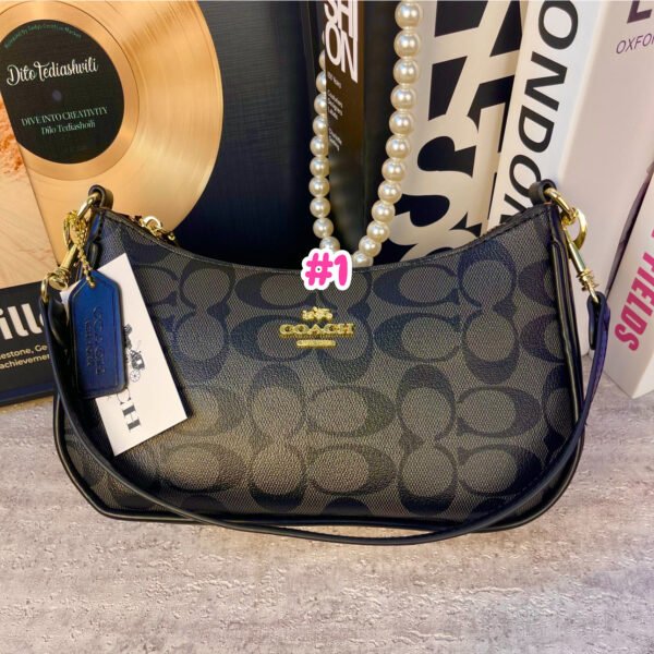 Coach 😍🛍️🖤
