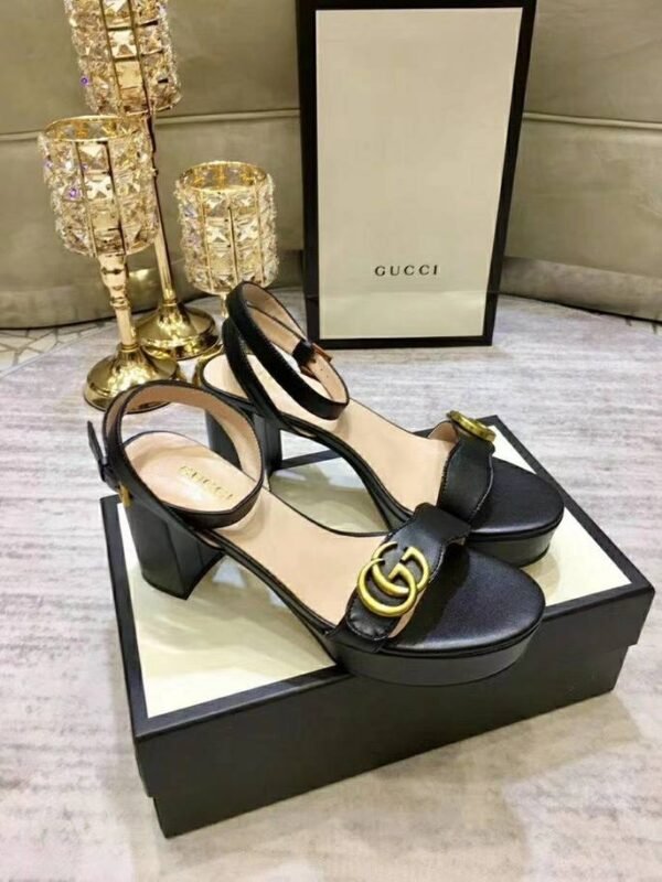 Gucci🖤✨