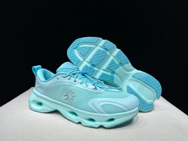 On cloud👟🩵🥰