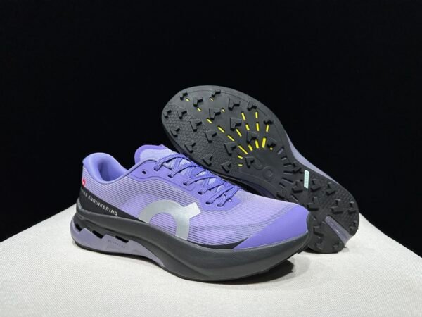 On cloud 💜🖤🤍