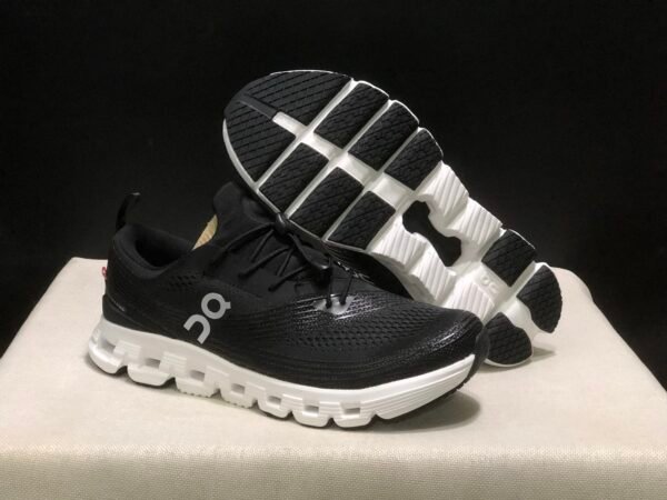 On cloud🖤👟🥰