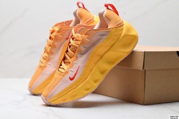 Nike💛🧡