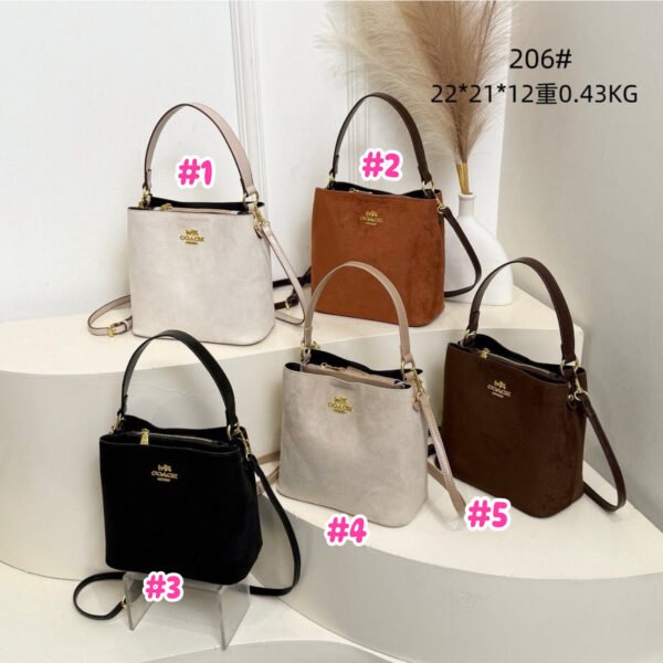 Coach 😍🤍🫶🏻🤎