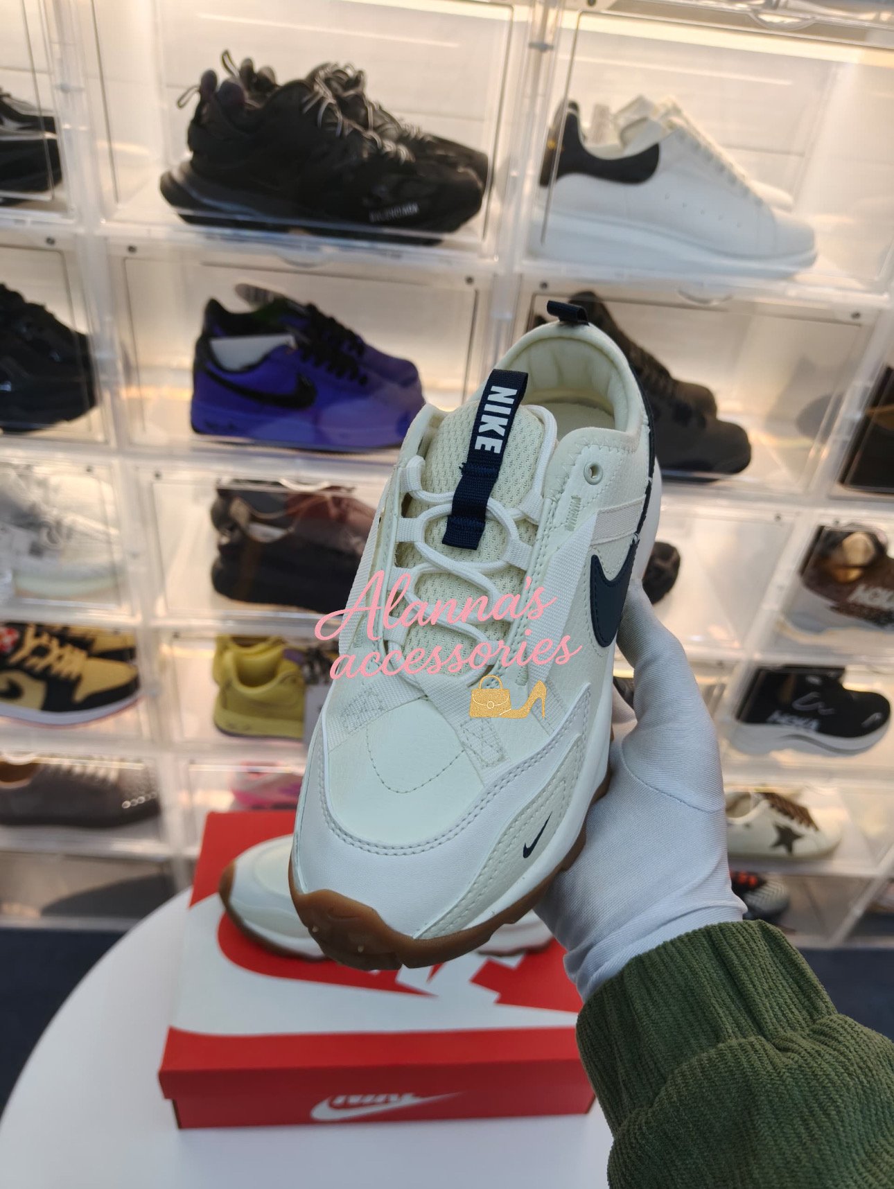 Nike😍🤍💙 - Image 3