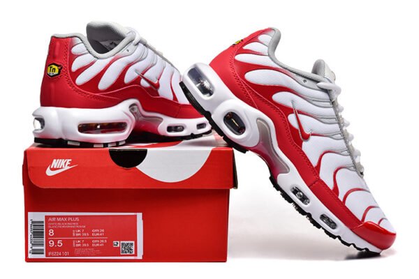 Nike Air TN ❤️❤️🤍😍