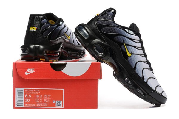 Nike Air TN 🖤🖤😍💛