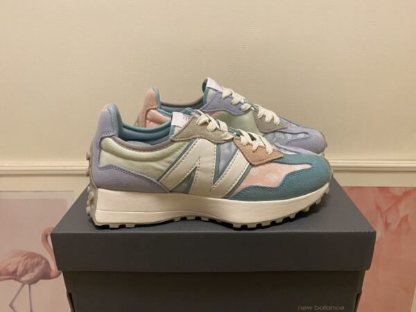 NB 327🩵🩷👟🛍️🤍💜