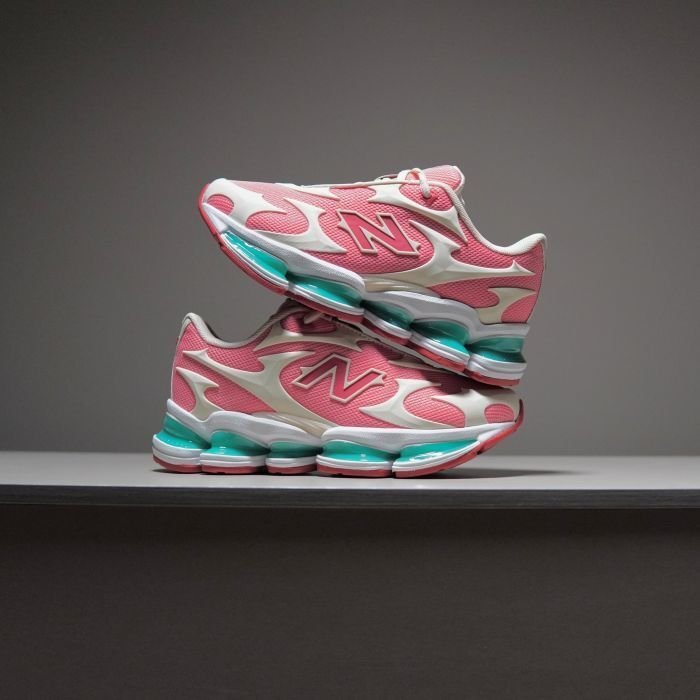 NB U2000🩵🤍🛍️😍👟 - Image 2