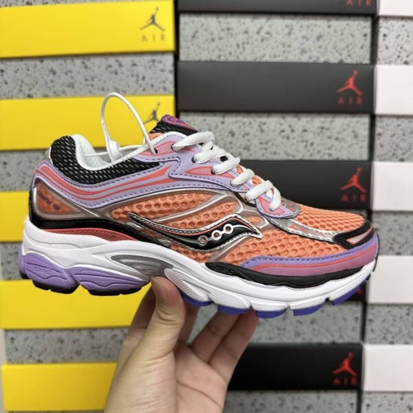 Saucony🩷🧡🤍🖤🩶