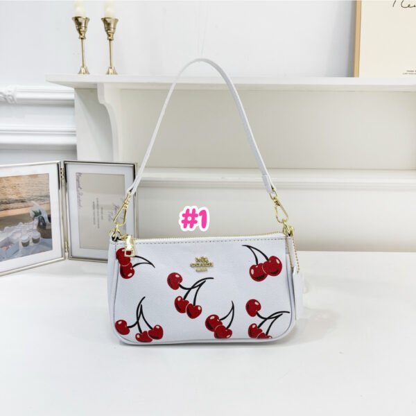 Coach 🛍️🫶🏻