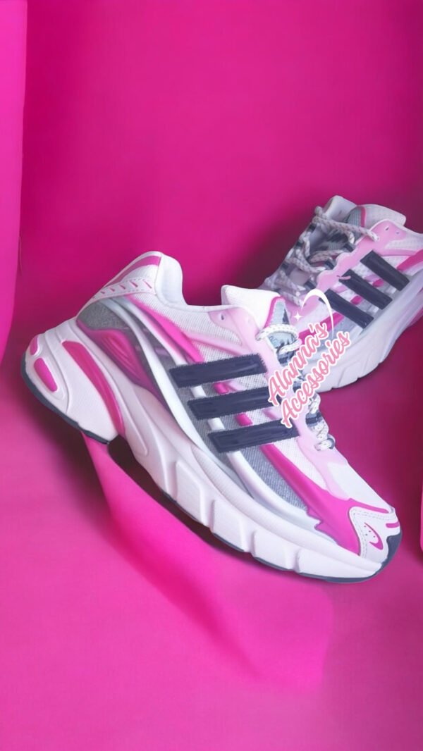 Pharell x Virginia x Adidas adistar jellyfish ‘ PINK