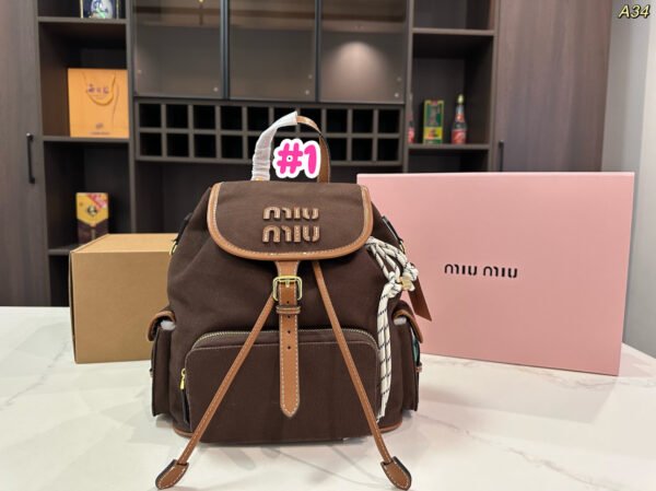 Bulto Miu Miu 😍🛍️🤎🖤