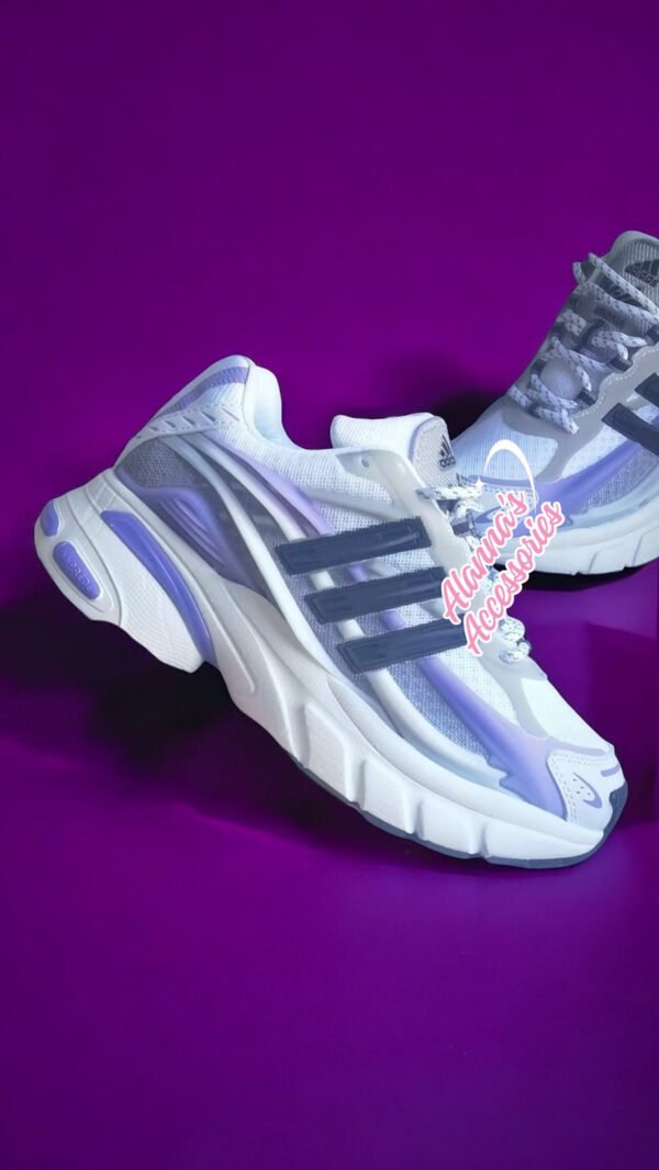 Pharell x Virginia x Adidas adistar jellyfish ‘ Violet ‘