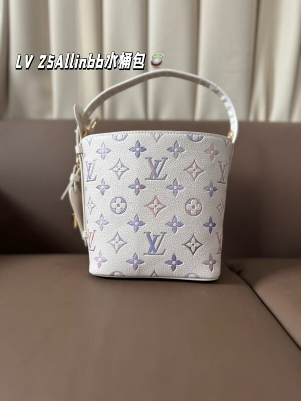 LV MULTICOLOR😍🤍🫶🏻