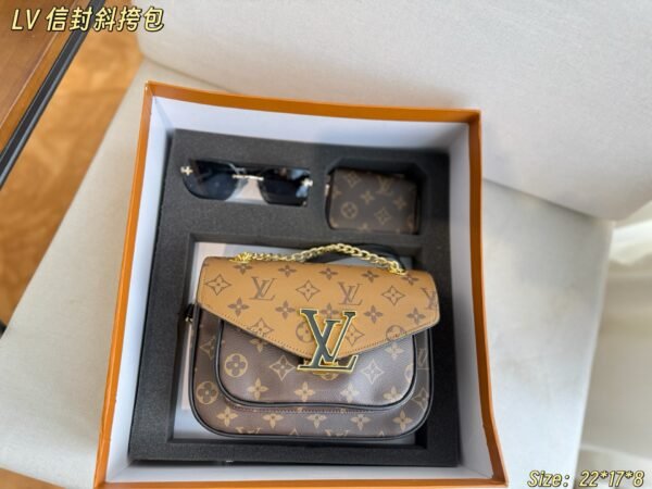 LV 😍🛍️🤎trío !