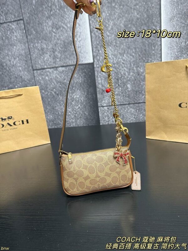 Coach 😍✨🛍️