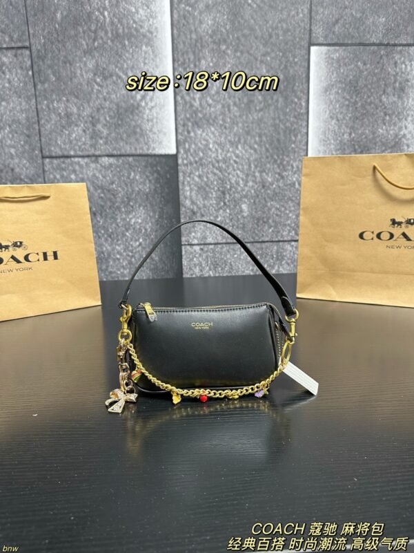 Coach 😍🖤🛍️