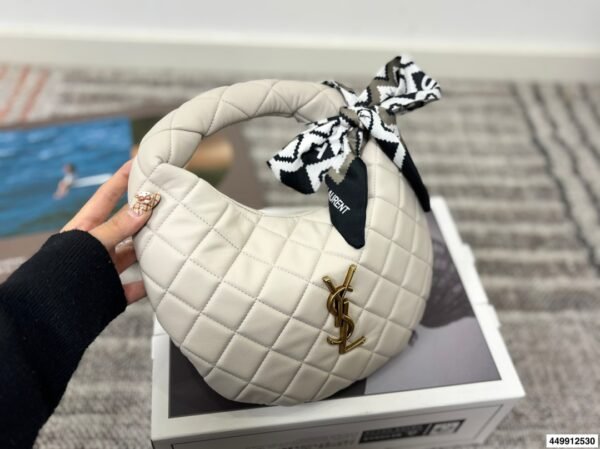 YSL 🛍️😍🤍