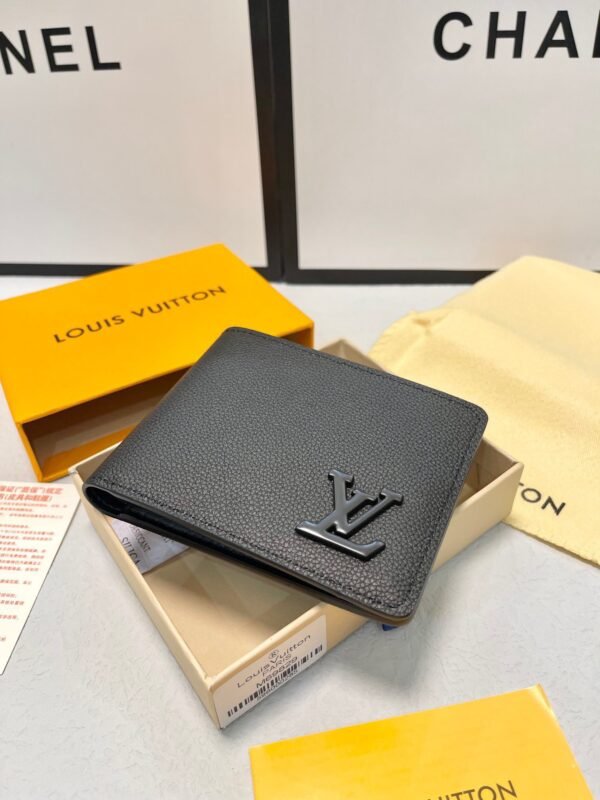 LV Wallet 🛍️😍🖤